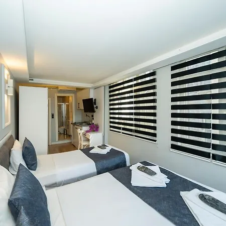 Luce Taksim 4*