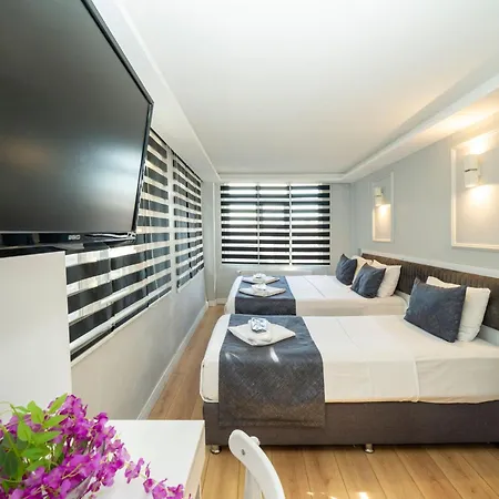 Luce Taksim Estambul