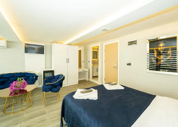 アパートホテル Luce Taksim 4*