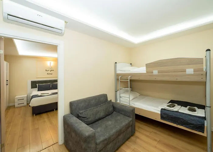 アパートホテル Luce Taksim イスタンブール